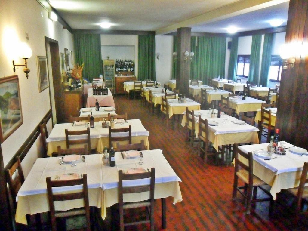 Albergo Giardino Badia Prataglia Zewnętrze zdjęcie
