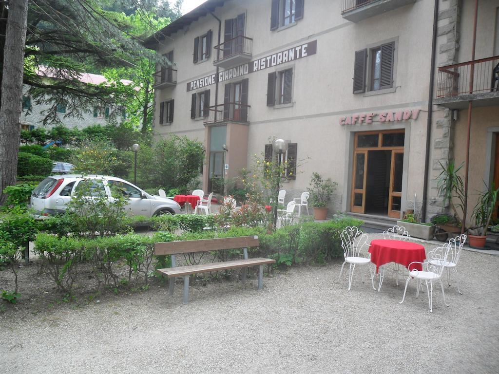 Albergo Giardino Badia Prataglia Zewnętrze zdjęcie